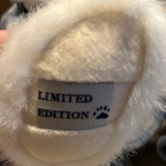 Boyds Collection T.J.'s Best Dressed Box - Picture 8 of 14